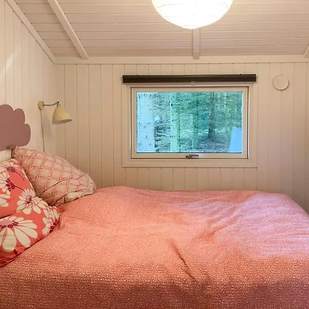 Sleek With Space For Play